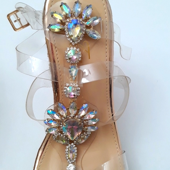 Shoes - Picture 6 of 12